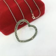 GÜMÜŞ MARKAZİT TAŞLI KALP KOLYE