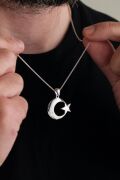 26 MM GÜMÜŞ AY YILDIZ BAYRAK ERKEK KOLYE