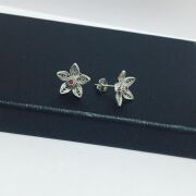 TELKARİ KÖK YAKUT TAŞLI ÇİÇEK GÜMÜŞ KÜPE