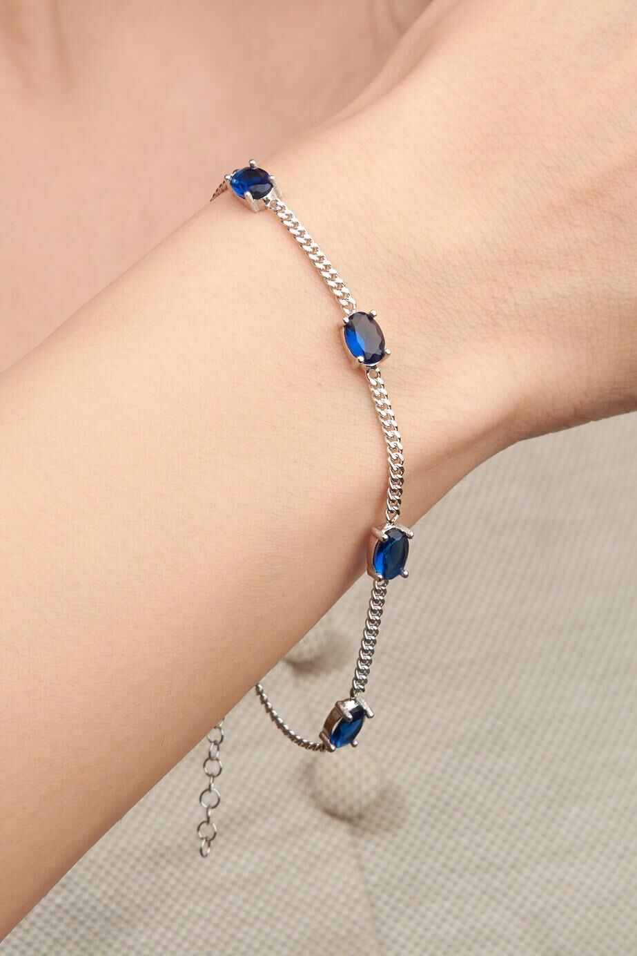 Gümüş Mavi Zirkon Taşlı Gurmet Zincirli Bileklik