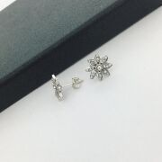 TELKARİ ÇİÇEK MODELİ GÜMÜŞ KÜPE