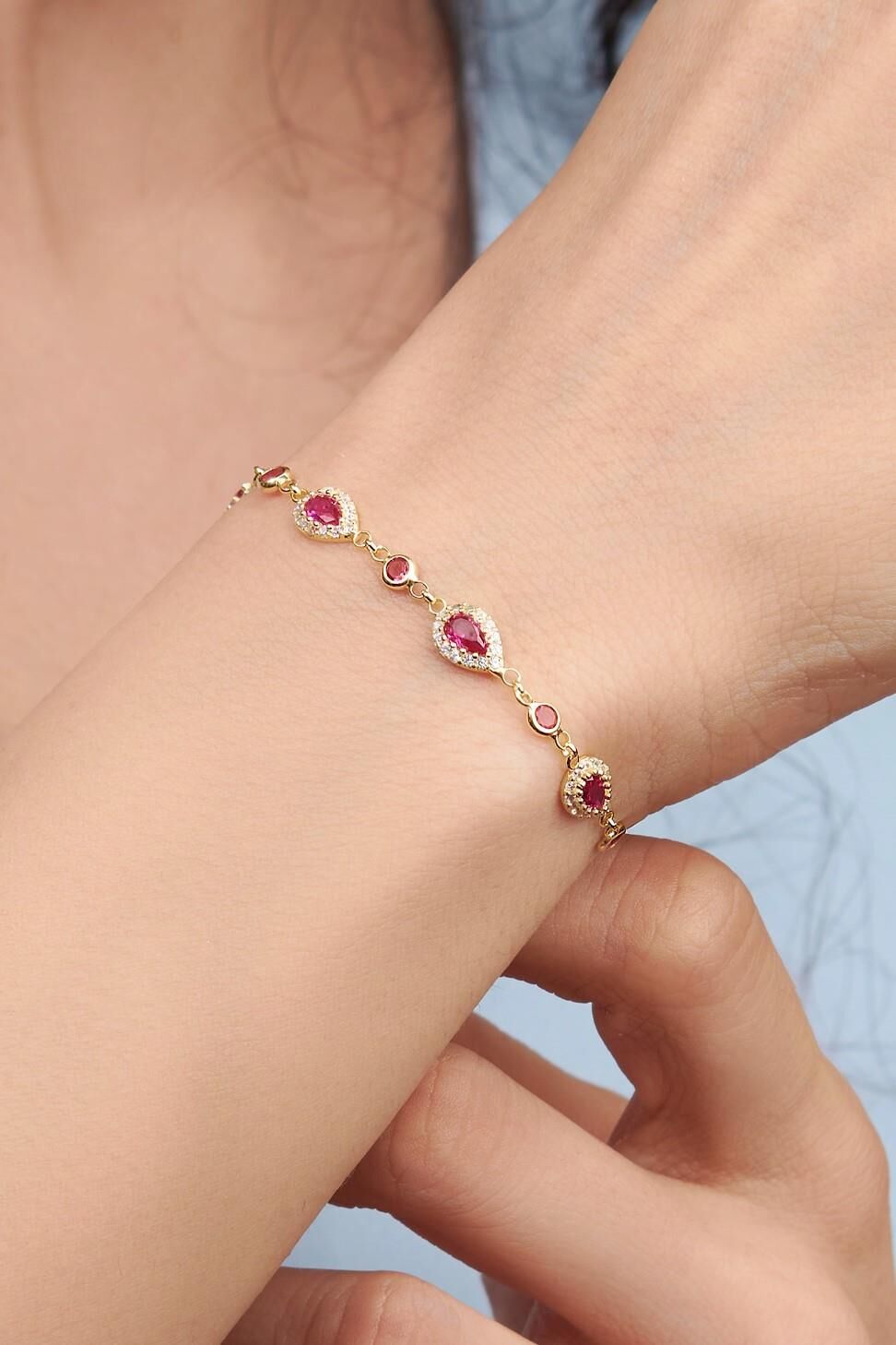 Gümüş Altın Kaplama Damla Koyu Pembe Zirkon Taşlı Bileklik