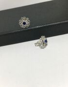 GÜMÜŞ KÖK SAFİR TAŞLI PARLAMENT MAVİSİ KÜÇÜK ÇİÇEK KÜPE