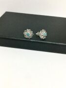 GÜMÜŞ TELKARİ TURKUAZ TAŞLI ÇİÇEK KÜÇÜK KÜPE