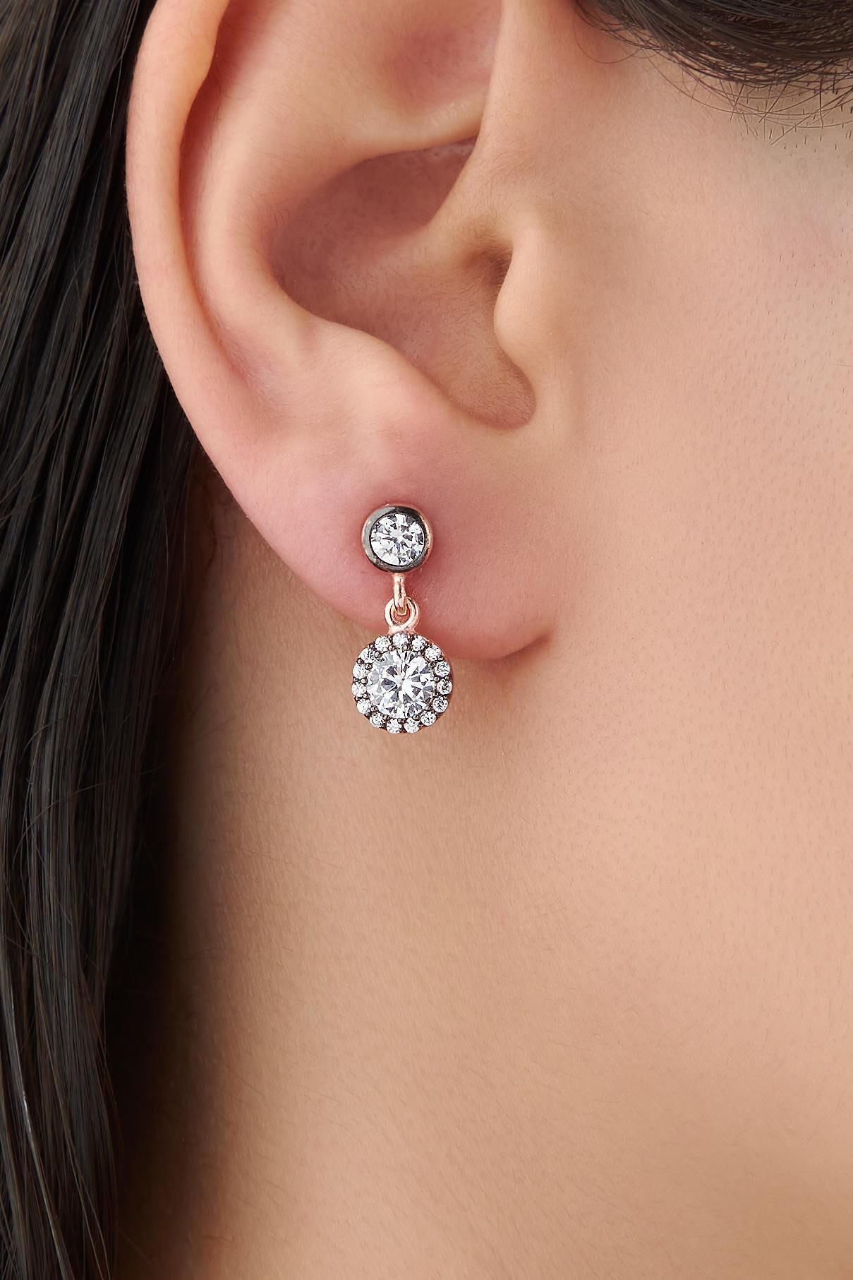 GÜMÜŞ ROSE PIRLANTA MONTÜRLÜ YUVARLAK KÜPE