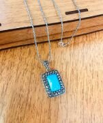 GÜMÜŞ MARKAZİT VE FİRUZE TAŞLI DİKDÖRTGEN KOLYE