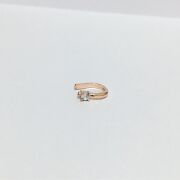 GÜMÜŞ ROSE BRONZ RENK BEYAZ ZİRKON TAŞLI KIKIRDAK KÜPE