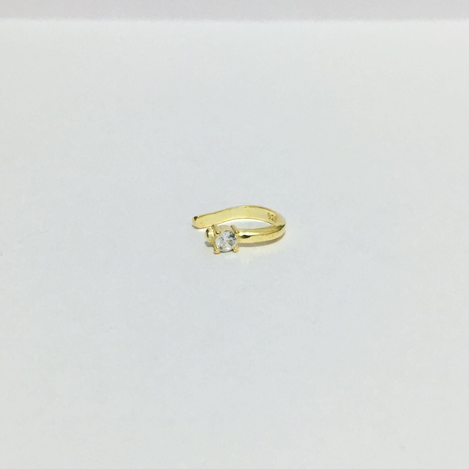 GÜMÜŞ ALTIN KAPLAMA BEYAZ ZİRKON TAŞLI KIKIRDAK KÜPE