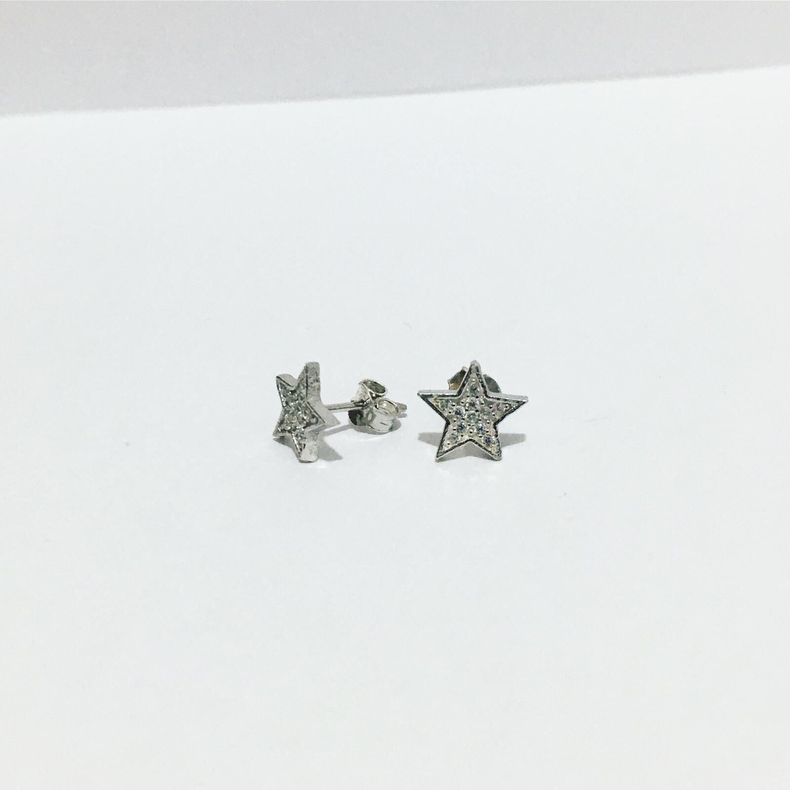 GÜMÜŞ YILDIZ ZİRKON TAŞLI KÜÇÜK KÜPE