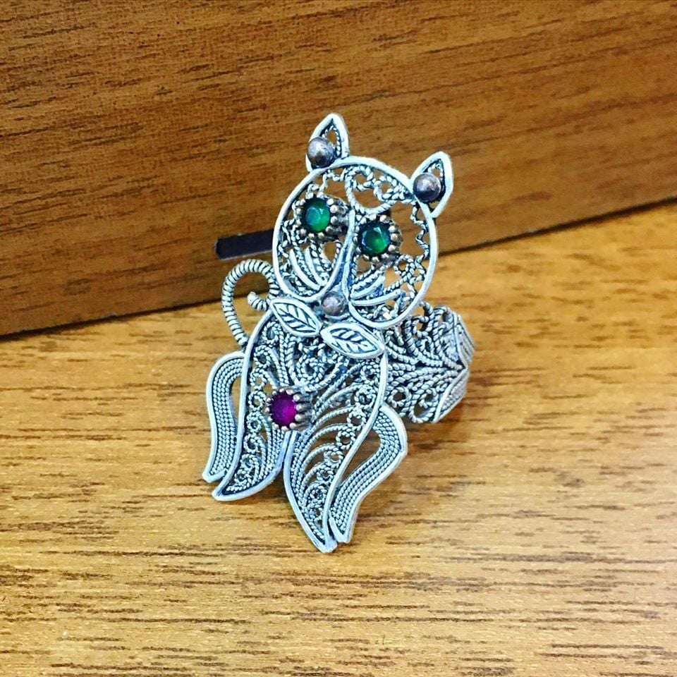 GÜMÜŞ TELKARİ İŞLEME KEDİ YÜZÜK