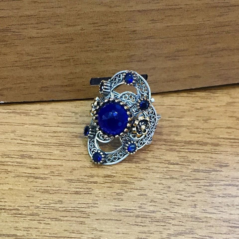 GÜMÜŞ TELKARİ KÖK SAFİR MAVİ ZİRKON TAŞLI YÜZÜK