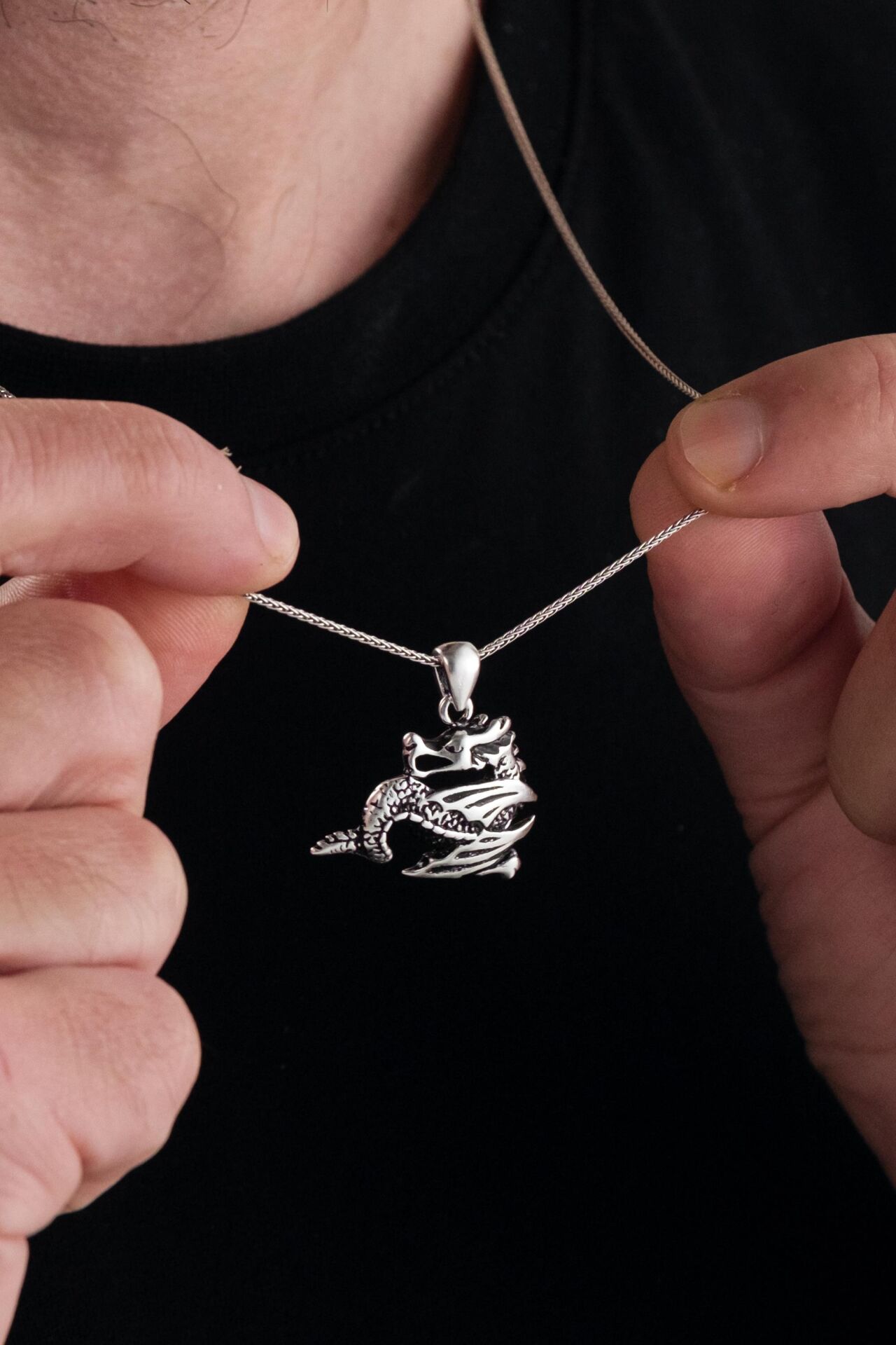 Gümüş Ejderha Dragon Figürlü Erkek Kolye