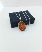 GÜMÜŞ ATEŞ KEHRİBAR OVAL MODEL KOLYE