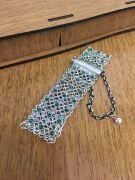 GÜMÜŞ KÖK ZÜMRÜT TAŞLI ÜÇ SIRA KİŞNİŞ BİLEKLİK