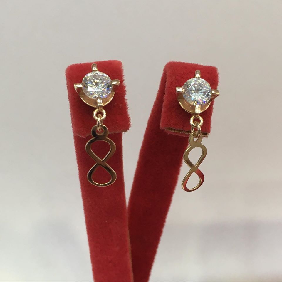 GÜMÜŞ ROSE BRONZ RENK SONSUZLUK TEK TAŞLI KÜPE