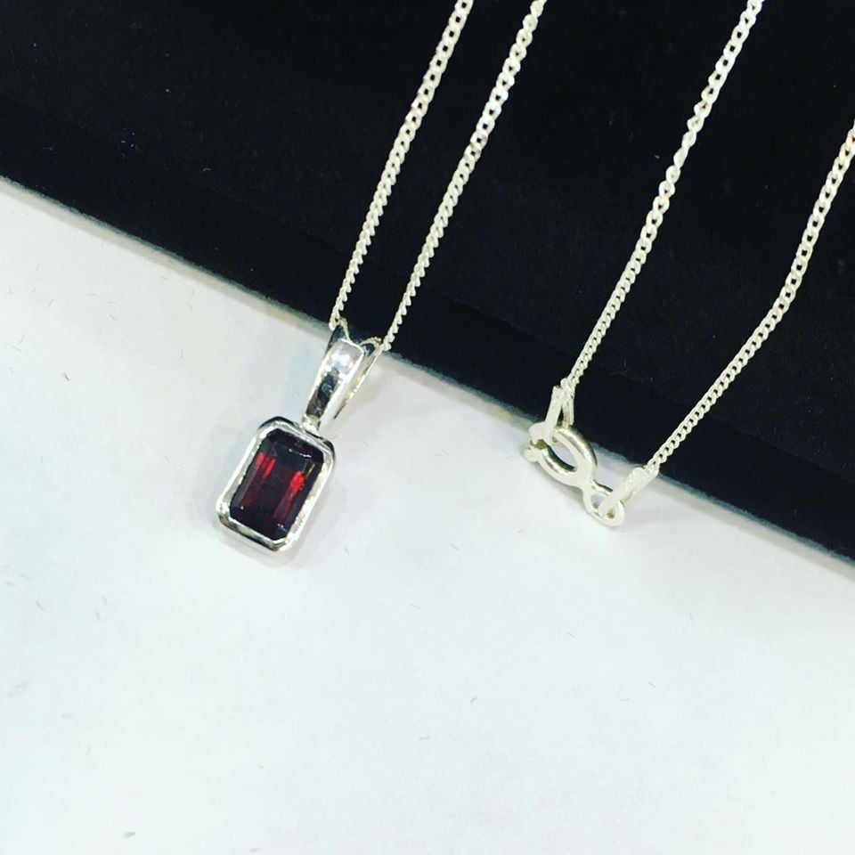 GÜMÜŞ LAL GRANET TAŞLI MİNİK KOLYE