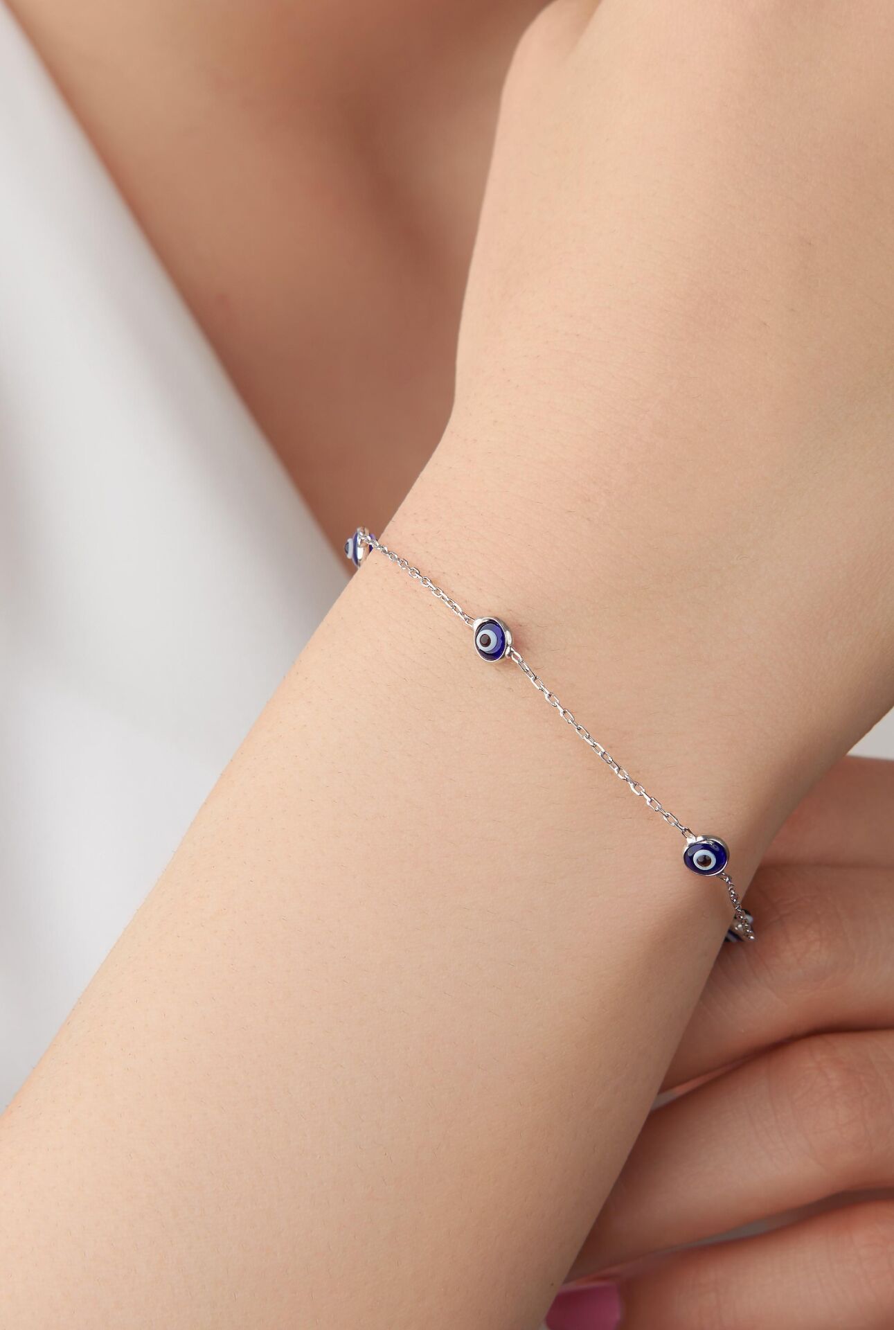 GÜMÜŞ MAVİ GÖZ NAZAR BONCUKLU BİLEKLİK
