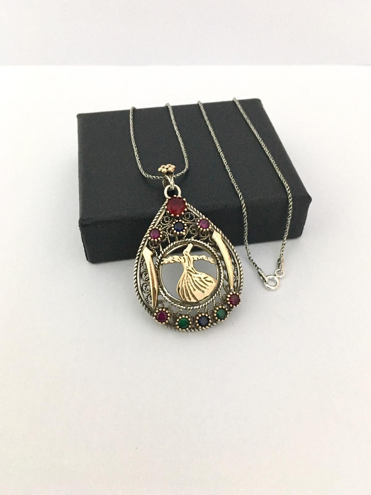 GÜMÜŞ TELKARİ DAMLA SEMAZEN FİGÜRLÜ KOLYE