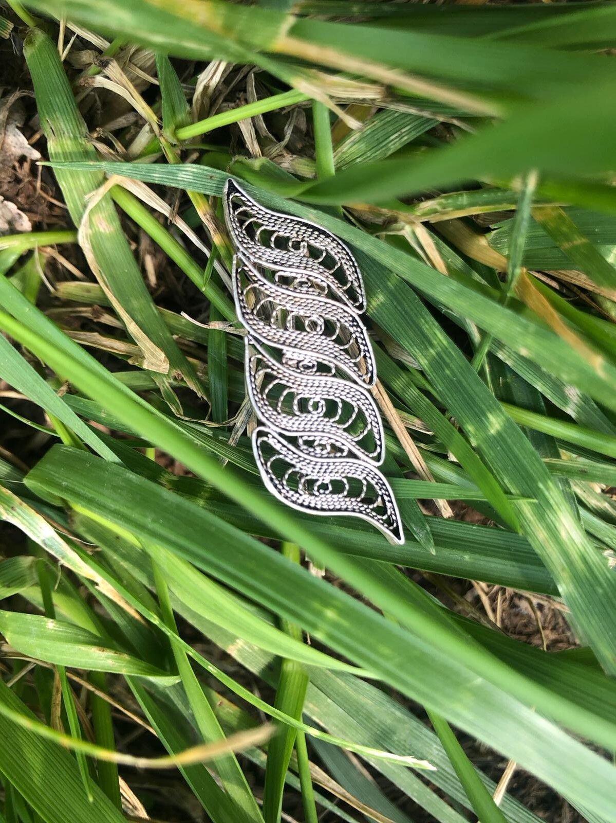 925 AYAR GÜMÜŞ TELKARİ BROŞ