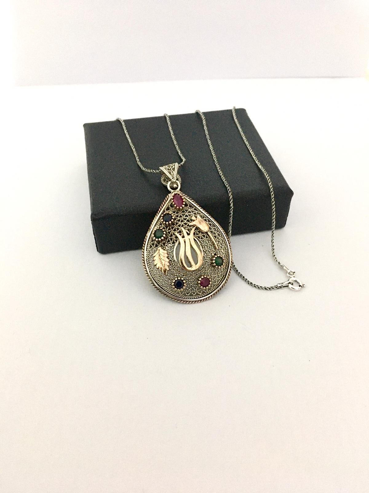 TELKARİ LALE DESENLİ GÜMÜŞ KOLYE