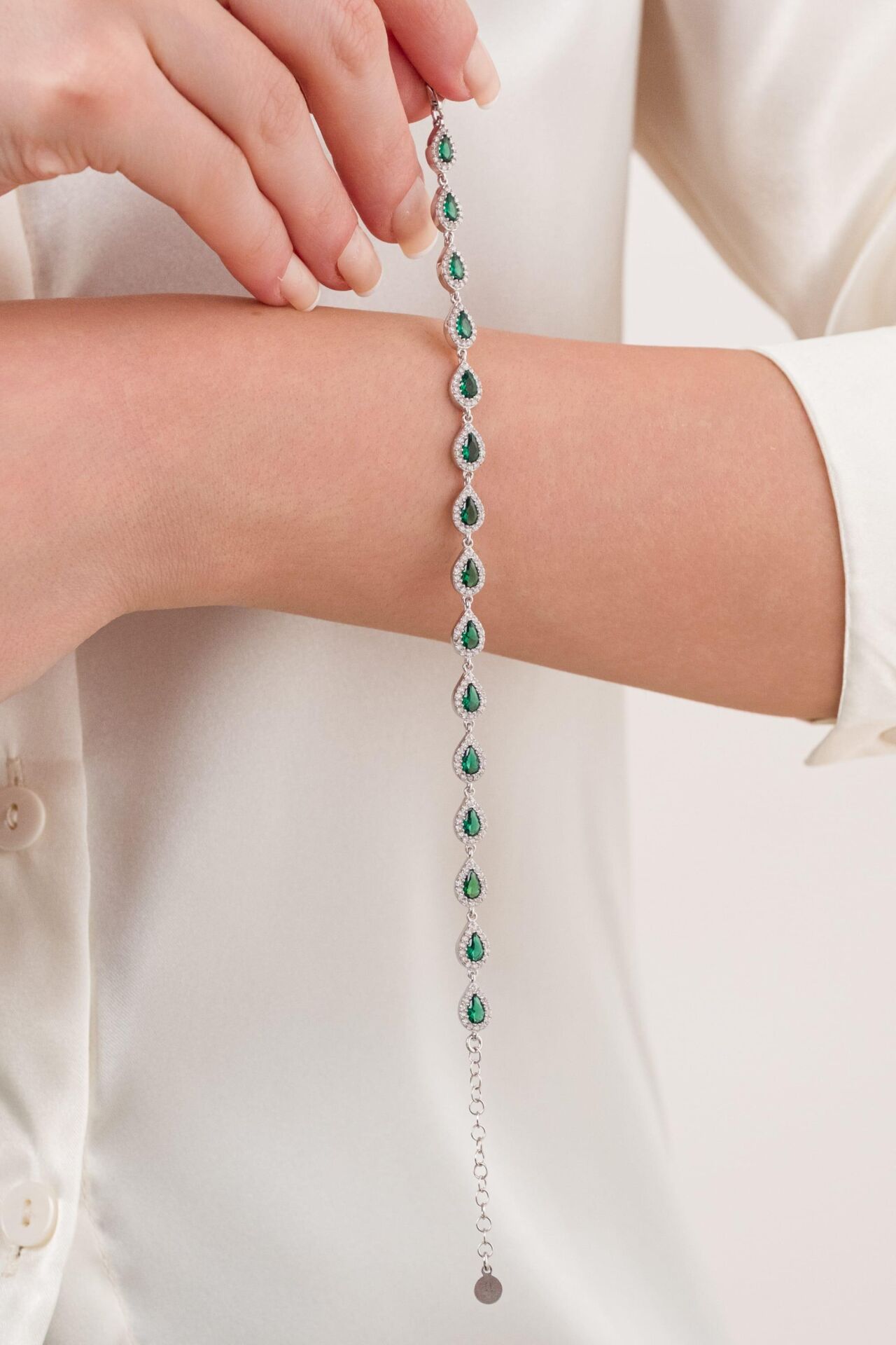 Gümüş Damla Model YEŞİL Zirkon Taşlı Su Yolu Bileklik