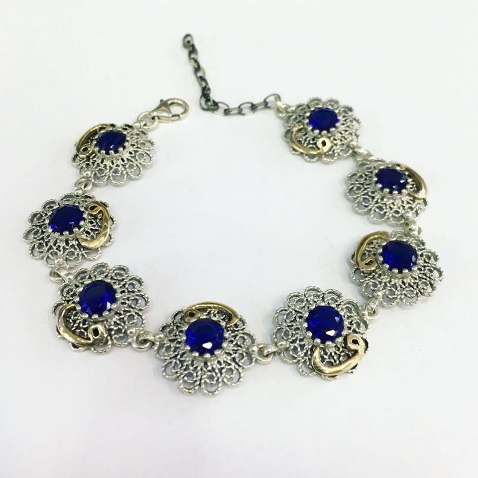 GÜMÜŞ TELKARİ ZİRKON PARLAMENT MAVİSİ VAV HARFLİ BİLEKLİK