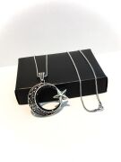 GÜMÜŞ AY YILDIZ SİYAH ZİRKON TAŞLI ERKEK KOLYE