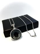 Gümüş Aslan Kral Taçlı Kabartmalı Siyah Zirkon Taşlı Erkek Kolye