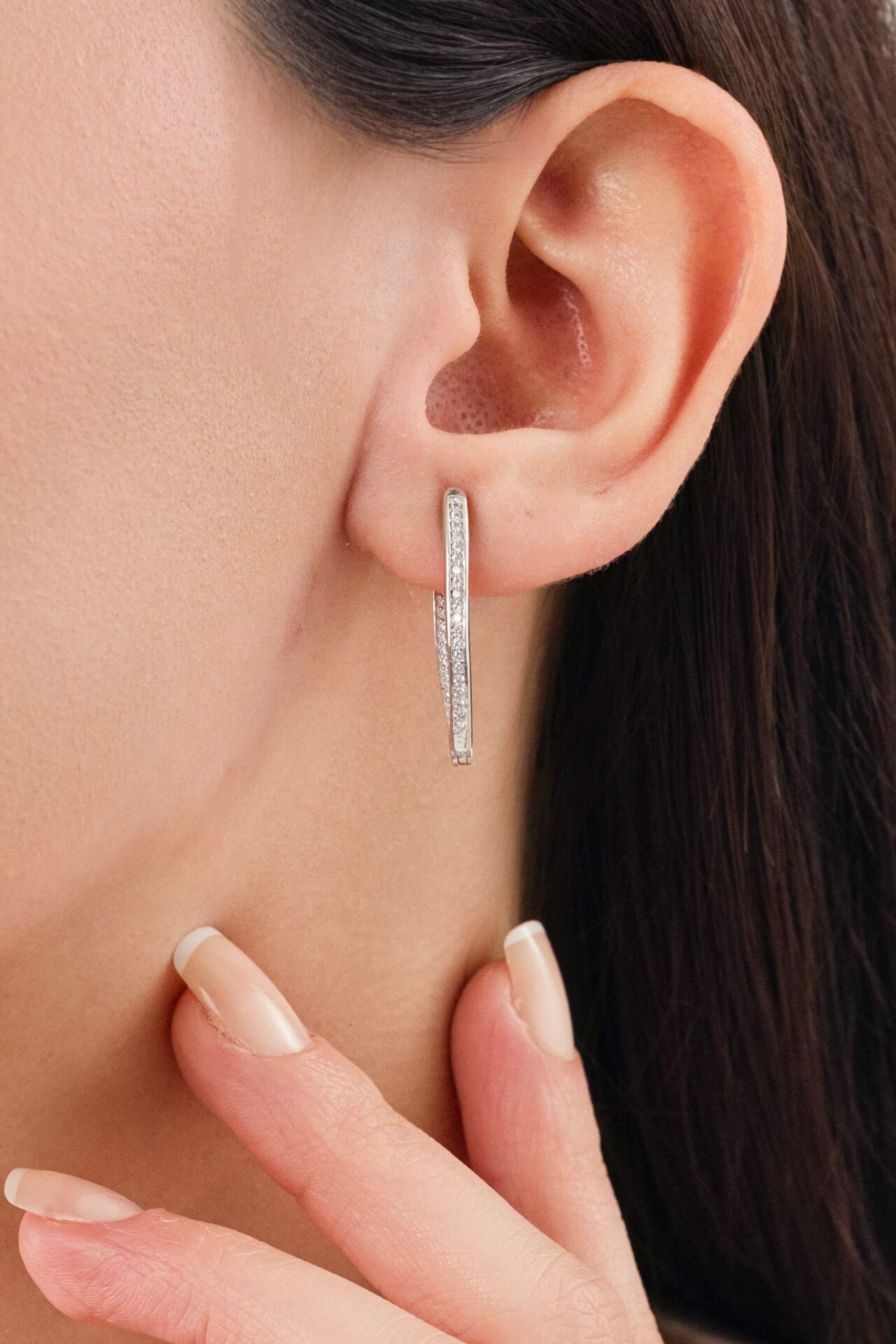 Gümüş V OVAL MEKİK BEYAZ ZİRKON TAŞLI SU YOLU HALKA KÜPE