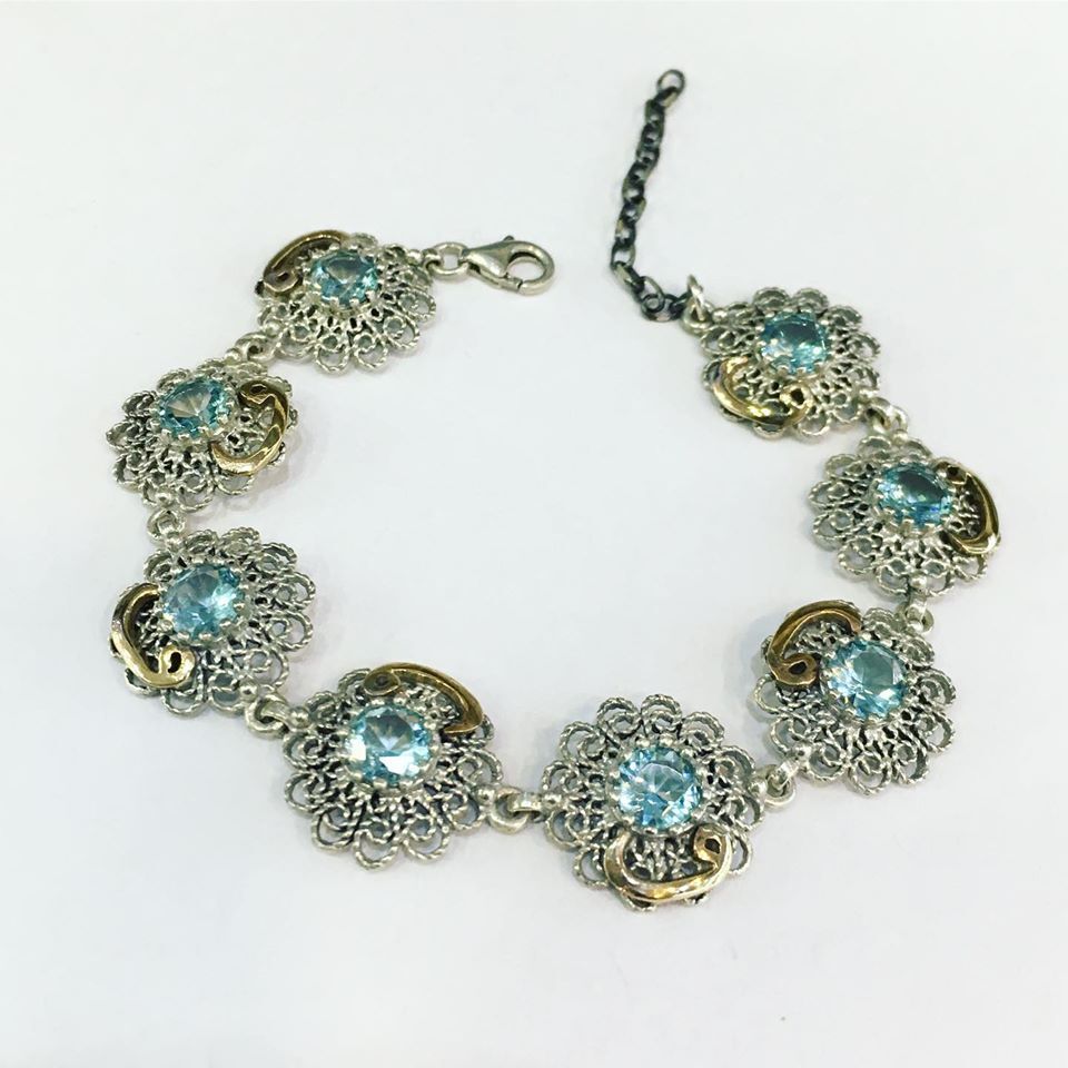 GÜMÜŞ TELKARİ AÇIK TURKUAZ TAŞLI VAV HARFLİ BİLEKLİK