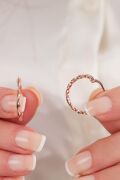 20 mm Gümüş Rose Kaplama Sarmal Kalem İşlemeli Halka Küpe