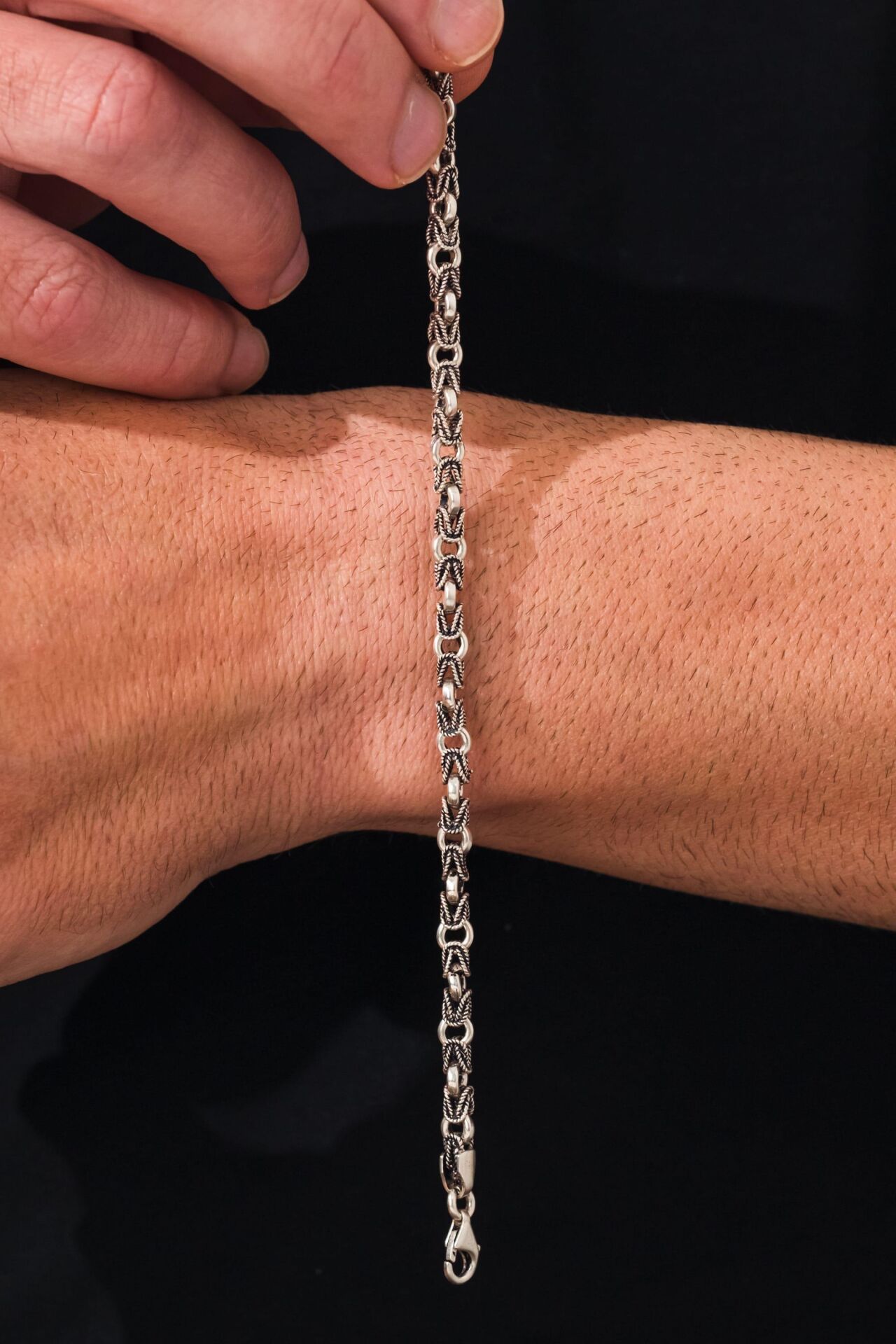 GÜMÜŞ 5 MM ERKEK KRAL KAFES OKSİTLİ KARARTMALI ZİNCİR BİLEKLİK