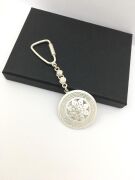 TELKARİ BEYAZ İSİMLİ  YUVARLAK GÜMÜŞ ANAHTARLIK