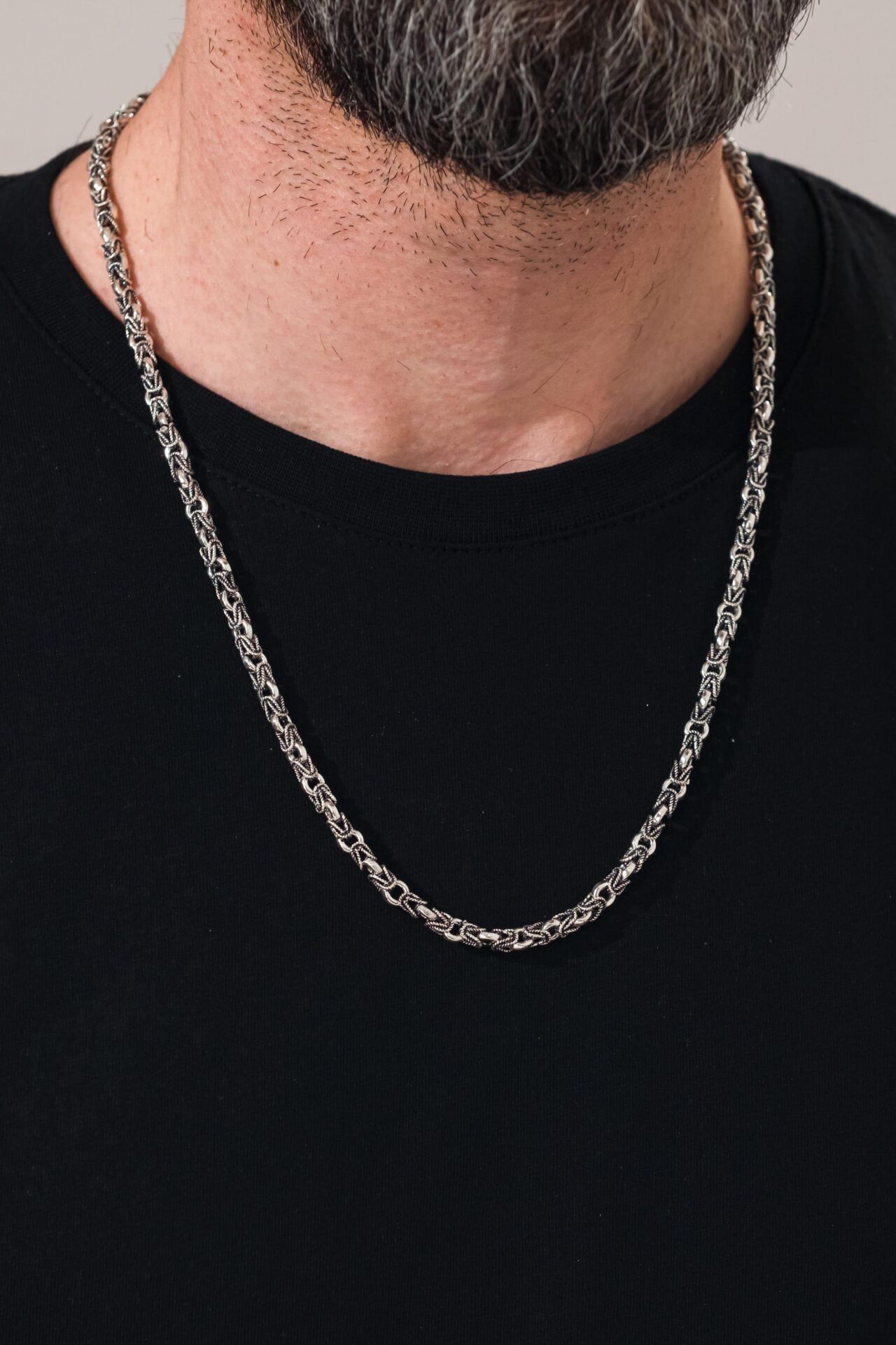 GÜMÜŞ 5 MM ERKEK KRAL KAFES ÖRGÜ OKSİTLİ KARARTMALI ZİNCİR KOLYE